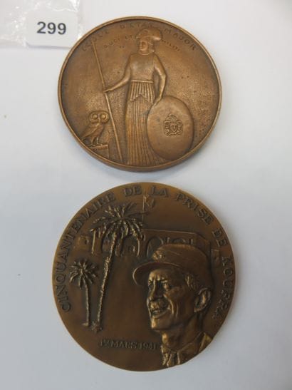 Médailles Militaria - Lot de 2 médailles,...