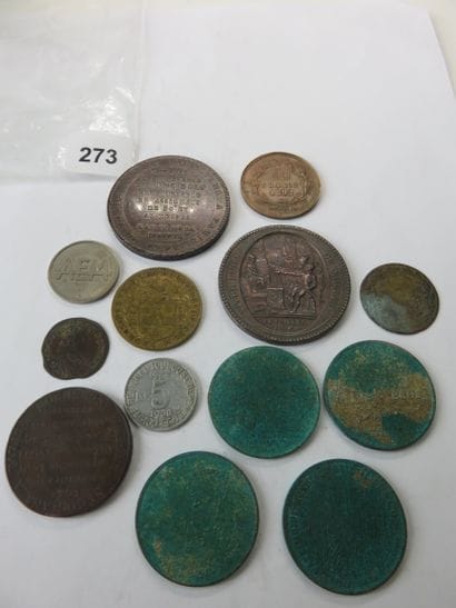 Jetons et Médailles - Lot de 13, Jeton de...