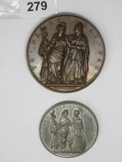 Médailles dédiées à la Pologne - Lot de 2,...