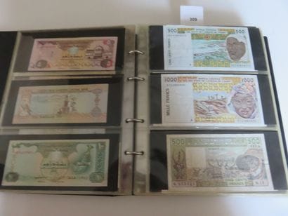 Billets - Collection de 282 billets étrangers...