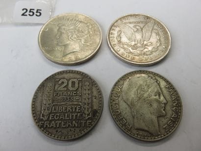Monnaies - Lot de 4 monnaies en argent, 2...