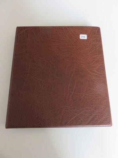 Monnaies - Collection de 264 monnaies diverses...