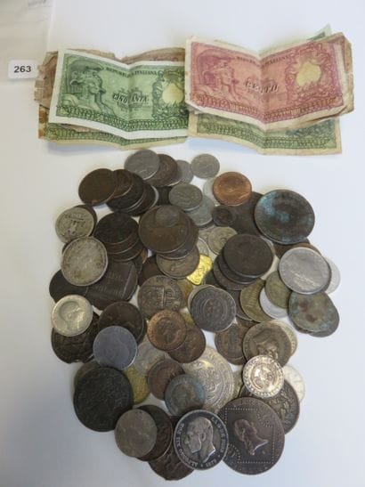 Monnaies et Billets - Collection de 104 monnaies...