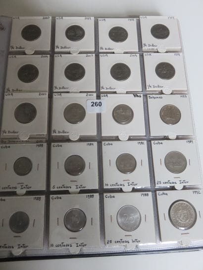 Monnaies - Collection de 270 monnaies étrangères...