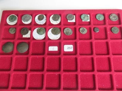 Monnaies - Collection de 410 monnaies diverses,...