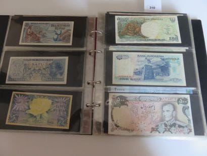 Billets - Collection de 220 billets étrangers...