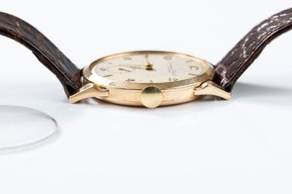 IWC Schaffhausen circa 1955/60. 
Gold wristwatch,...