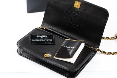 CHANEL 
Timeless