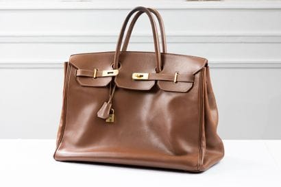 HERMES Paris
Birkin bag in chocolate-colored...
