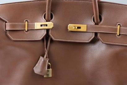 HERMES Paris
Birkin bag in chocolate-colored...