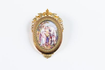Colored gold pendant brooch centered on a...