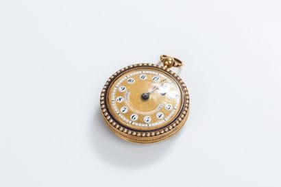 Early 19th century gold cocked collar watch.
Attractive...