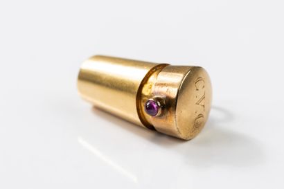 Opening conical pendant charm in yellow gold,...