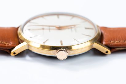 MOVADO circa 1965. 
Gold-plated wristwatch,...