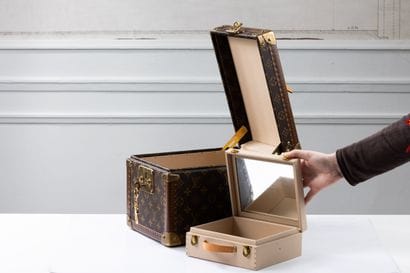LOUIS VUITTON
Vanity case in monogram canvas...
