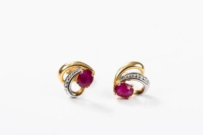 Pair of movement-decorated yellow gold earrings...