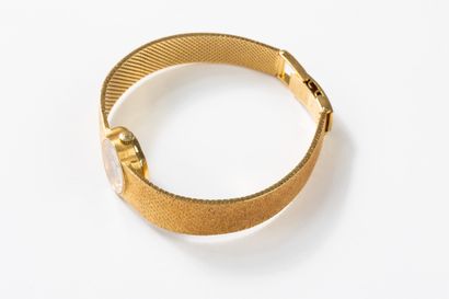 OMEGA circa 1970. 
Ladies' wristwatch in...