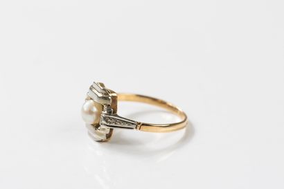 Delightful gold ring centered with a 4.2...