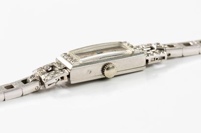 Platinum ladies' wristwatch no. 10498, 1st...