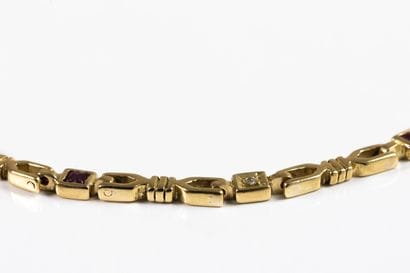 Yellow gold bracelet decorated with geometric...
