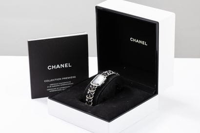 CHANEL Première O.G.81637, contemporary series.
Ladies'...