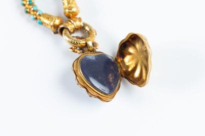 Exceptional Victorian gold serpentine necklace...