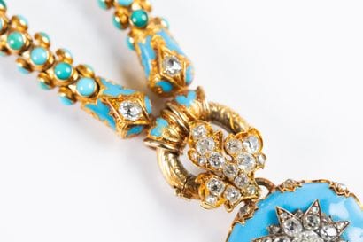 Exceptional Victorian gold serpentine necklace...