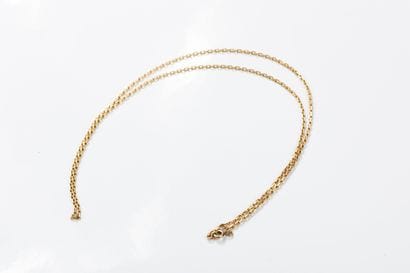 Yellow gold forçat chain, spring-ring clasp....