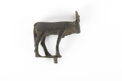 Statuette representing the Apis merchant...