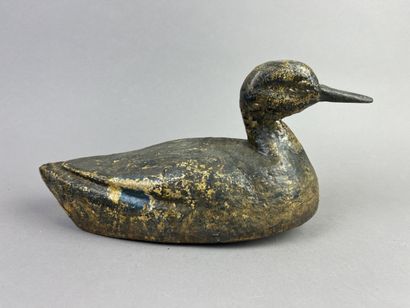 Antique wooden duck caller. Trace of polychromy....