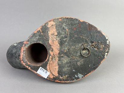 Antique wooden duck caller. Trace of polychromy....