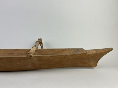 Outrigger dugout model. Wood and fiber. Dimensions:...