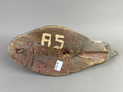 Antique wooden duck caller. Trace of polychromy...