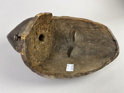 Okuyi dance mask depicting an idealized female...