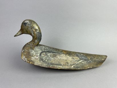 Antique wooden duck caller. Trace of polychromy....