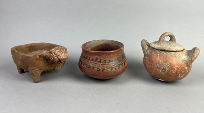 Lot of five objects: A tripod bowl with animal...