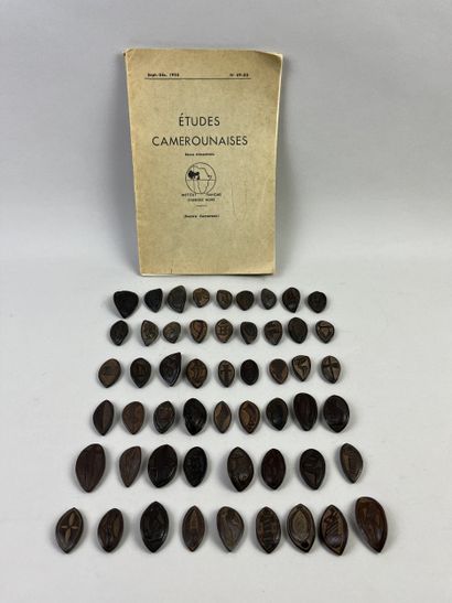 Set of 53 abbia game chips. The luck of the...