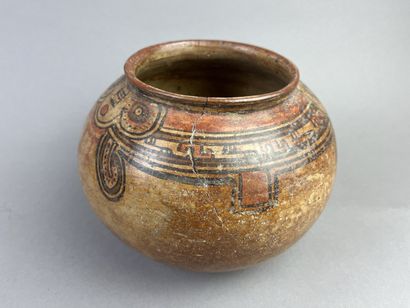 Two bowls, one with geometric decoration,...
