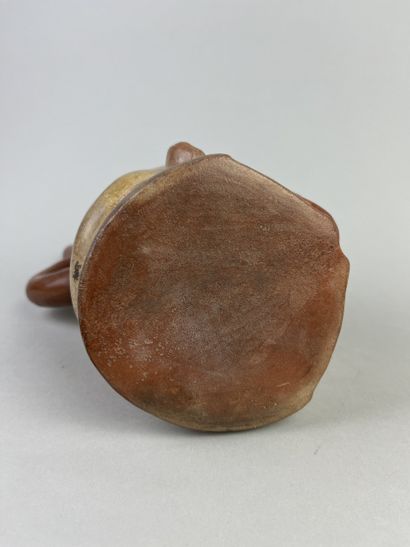 Portrait vase. Representation of an Indian...