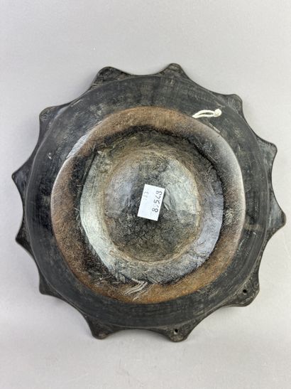 Rice bowl. Wood with beautiful patina. Diameter:...