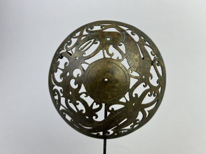 Head ornament, openwork skullcap with geometric...
