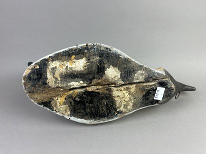 Antique wooden duck caller. Traces of polychromy....
