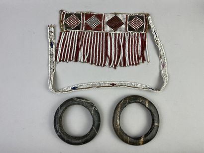 Zulu glass bead sex cover (waist: 83 cm.)...