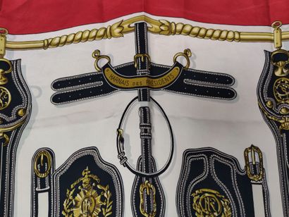 HERMES Paris 
Carré en twill de soie, modèle...