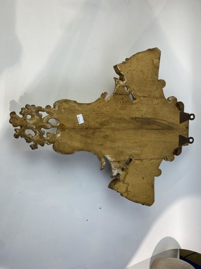 Console d'applique en bois et stuc doré à...