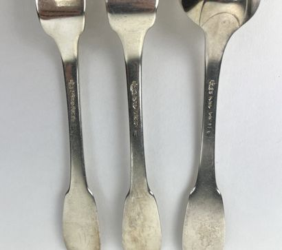 COUVERT ET FOURCHETTE DE TABLE en argent...