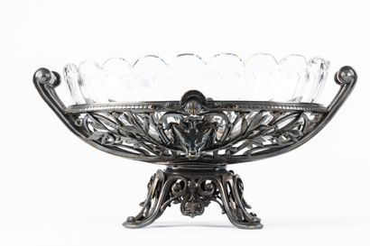 COUPE CENTRE DE TABLE en bronze argenté....
