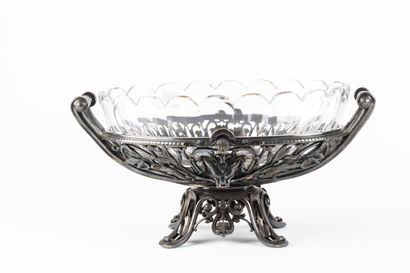 COUPE CENTRE DE TABLE en bronze argenté....
