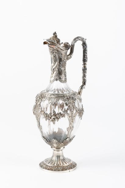CARAFE A VIN en cristal, monture en argent...