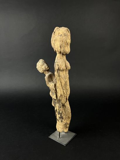 Set of four wooden objects: spoon, height:...